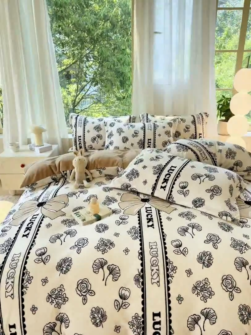 91家纺网 家纺一手货源 找家纺 富之航家纺 2024新款高克重小清新牛奶绒四件套 墨染花郁