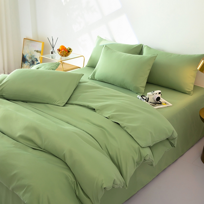 91家纺网 家纺一手货源 找家纺 梓依家纺 2024新款亲肤磨毛纯色拼色轻奢系列四件套 果绿