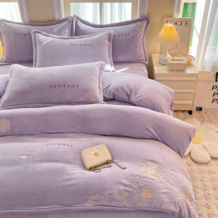 91家纺网 家纺一手货源 找家纺 （总）绒棉世家 2025新款高端牛奶绒刺绣四件套-莫奈花园系列