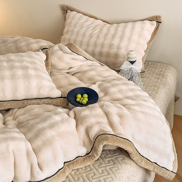 91家纺网 家纺一手货源 找家纺 欧邦 新款A类泡泡绒牛奶绒单被套夹棉床盖单品可组合 泡泡米白