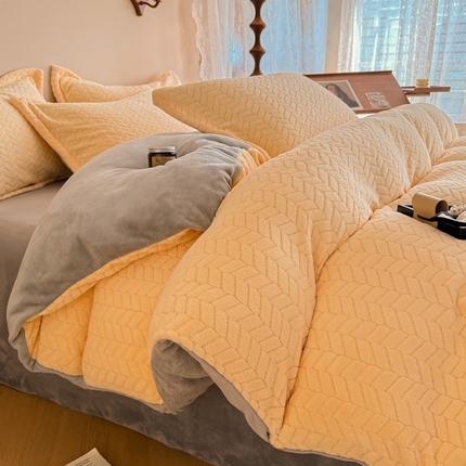 91家纺网 家纺一手货源 找家纺 （总）全季家居 2024新款A类麦穗纹提花牛奶绒高克重加厚保暖四件套