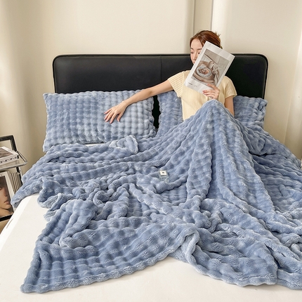 91家纺网 家纺一手货源 找家纺 航途席业 2025新款牛奶绒泡泡兔毛绒毛毯午睡毯（可供跨境电商） 烟灰