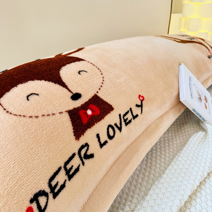 91家纺网 家纺一手货源 找家纺 梦舒羽 2025新款冬季法莱绒枕套牛奶绒1.5m枕头套双人珊瑚绒枕芯套 快乐麋鹿