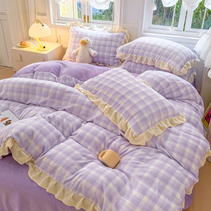 91家纺网 家纺一手货源 找家纺 2024新款高克重韩版牛奶绒四件套-奶油格子系列 奶油紫格