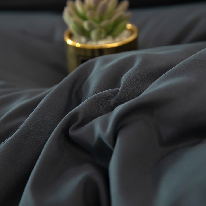 91家纺网 家纺一手货源 找家纺 梓依家纺 2024新款亲肤磨毛纯色拼色轻奢系列四件套 深灰