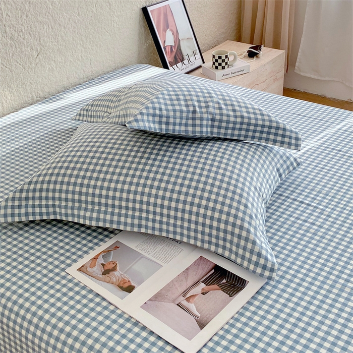 91家纺网 家纺一手货源 找家纺 2024新款AB版.生态磨毛印花单枕套 蓝小格