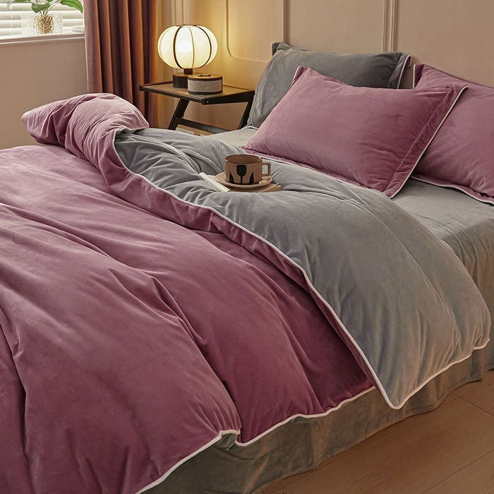 91家纺网 家纺一手货源 找家纺 澳梵家居 澳梵家居 2024新款A类宝宝绒嵌绳款四件套--【雅致系列】 葡萄紫+灰