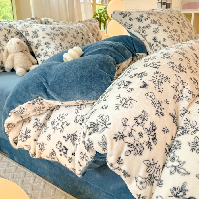 91家纺网 家纺一手货源 找家纺 富之航家纺 2024新款高克重小清新牛奶绒四件套 花梦缘