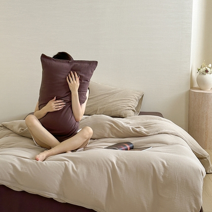 91家纺网 家纺一手货源 找家纺 （总）山舍家居 2024新款全棉极简皱皱双层纱纯色四件套