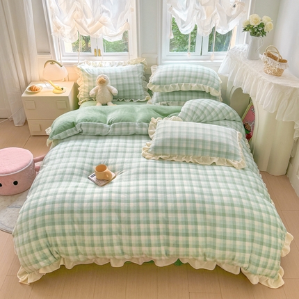 91家纺网 家纺一手货源 找家纺 2024新款高克重韩版牛奶绒四件套-奶油格子系列 奶油绿格