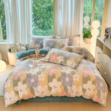 富之航家纺 2024新款高克重小清新牛奶绒四件套 春日妮彩