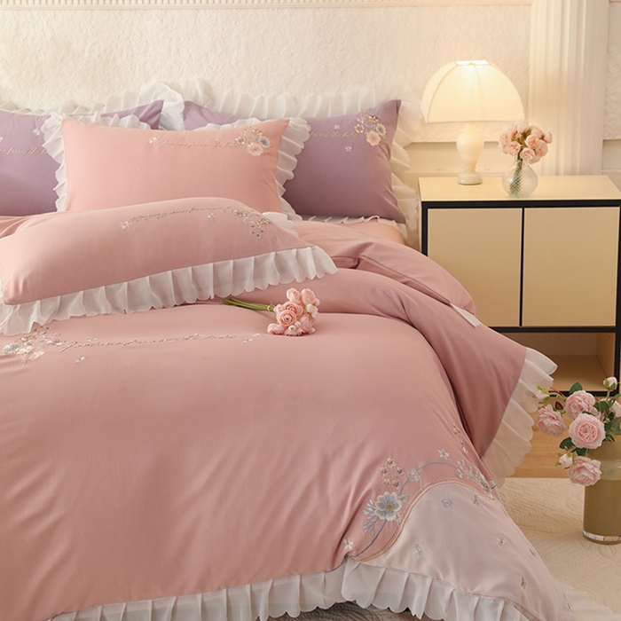 91家纺网 家纺一手货源 找家纺 艾米家居 2025新款秋冬加厚铂金磨毛刺绣花边四件套-花涧 花涧-豆沙