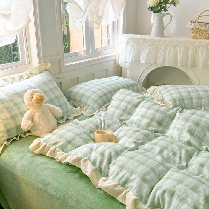91家纺网 家纺一手货源 找家纺 2024新款高克重韩版牛奶绒四件套-奶油格子系列 奶油绿格