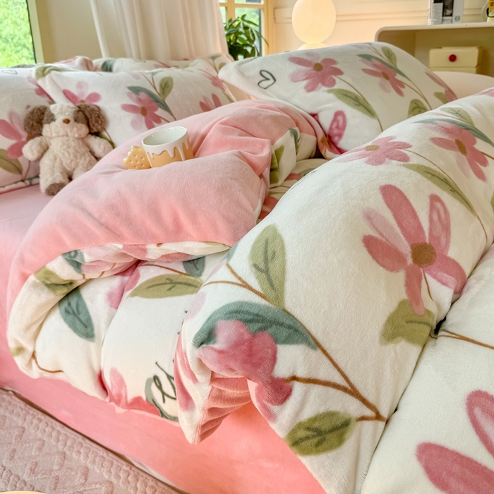 91家纺网 家纺一手货源 找家纺 富之航家纺 2024新款高克重小清新牛奶绒四件套 沐颜