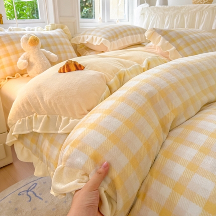 2024新款高克重韩版牛奶绒四件套-奶油格子系列 奶油黄格