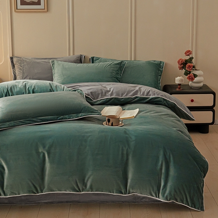 91家纺网 家纺一手货源 找家纺 澳梵家居 澳梵家居 2024新款A类宝宝绒嵌绳款四件套--【雅致系列】 荷叶绿+灰