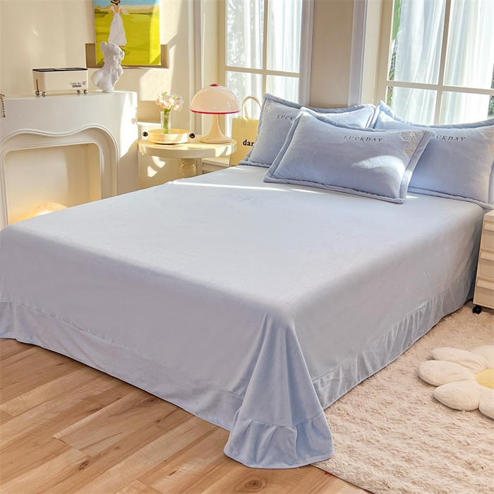 91家纺网 家纺一手货源 找家纺 绒棉世家 2025新款高端牛奶绒刺绣四件套-莫奈花园系列 莫奈花园-天蓝色