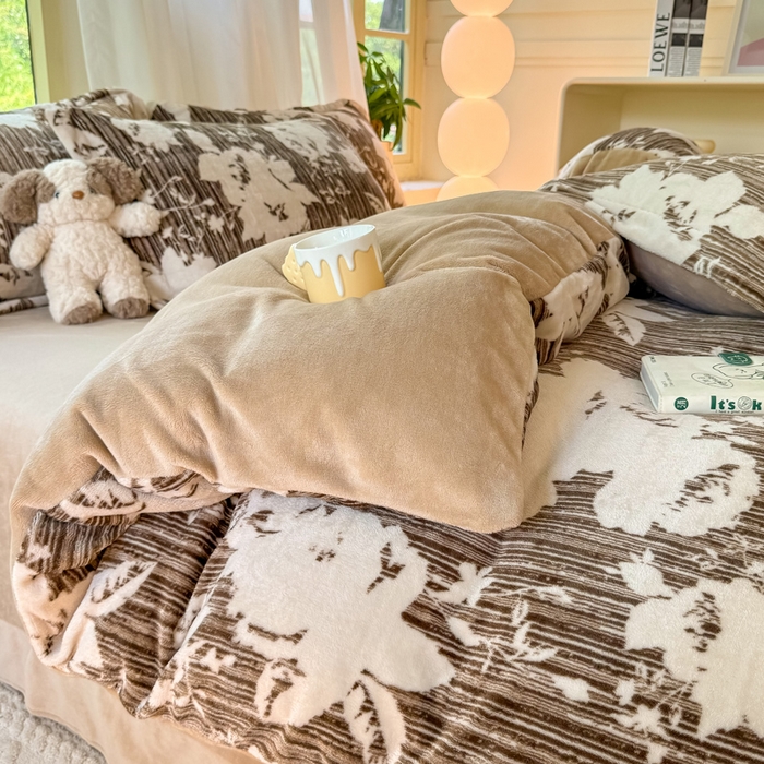 91家纺网 家纺一手货源 找家纺 富之航家纺 2024新款高克重小清新牛奶绒四件套 繁花似锦