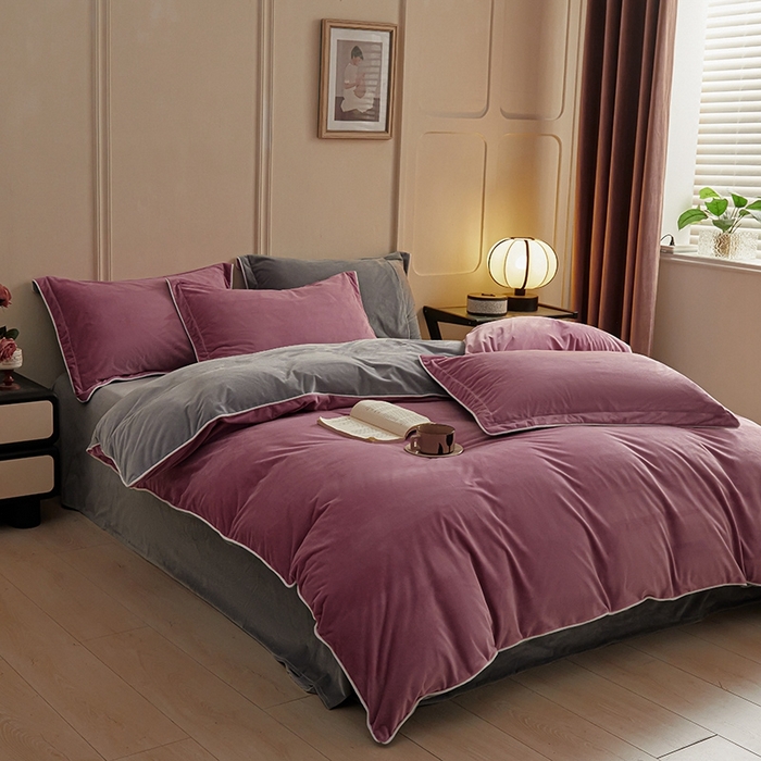 91家纺网 家纺一手货源 找家纺 澳梵家居 澳梵家居 2024新款A类宝宝绒嵌绳款四件套--【雅致系列】 葡萄紫+灰