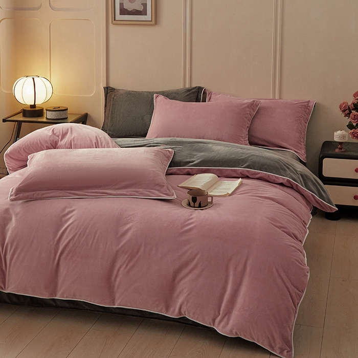 91家纺网 家纺一手货源 找家纺 澳梵家居 澳梵家居 2024新款A类宝宝绒嵌绳款四件套--【雅致系列】 豆沙+灰