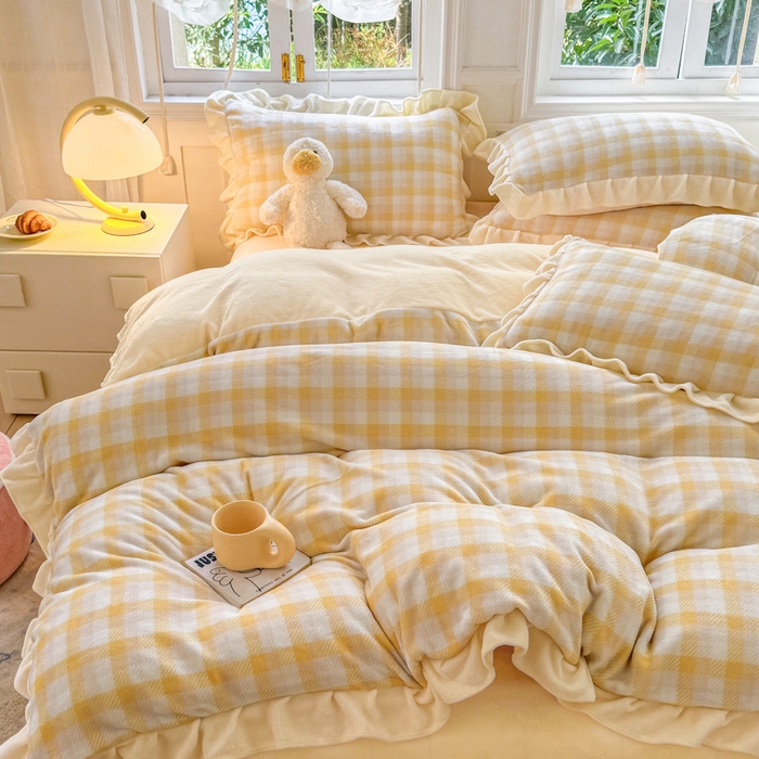 91家纺网 家纺一手货源 找家纺 2024新款高克重韩版牛奶绒四件套-奶油格子系列 奶油黄格