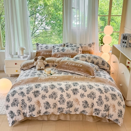 91家纺网 家纺一手货源 找家纺 富之航家纺 2024新款高克重小清新牛奶绒四件套 午后花园
