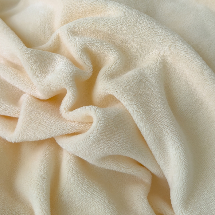 91家纺网 家纺一手货源 找家纺 2024新款高克重亲肤牛奶绒四件套-场景二 奶黄+蓝