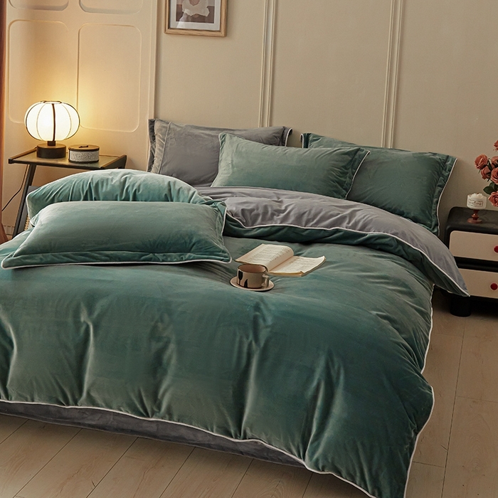 91家纺网 家纺一手货源 找家纺 澳梵家居 澳梵家居 2024新款A类宝宝绒嵌绳款四件套--【雅致系列】 荷叶绿+灰