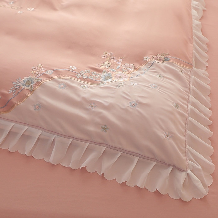 91家纺网 家纺一手货源 找家纺 艾米家居 2025新款秋冬加厚铂金磨毛刺绣花边四件套-花涧 花涧-豆沙