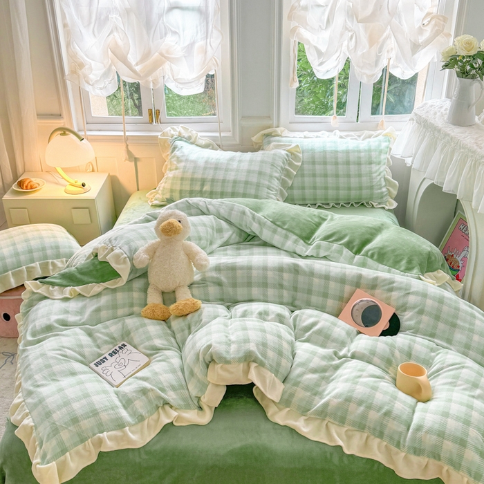 91家纺网 家纺一手货源 找家纺 2024新款高克重韩版牛奶绒四件套-奶油格子系列 奶油绿格