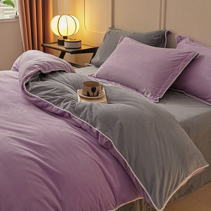 91家纺网 家纺一手货源 找家纺 澳梵家居 澳梵家居 2024新款A类宝宝绒嵌绳款四件套--【雅致系列】 芋泥紫+灰