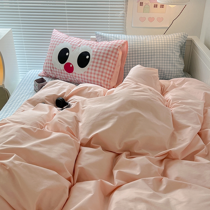 91家纺网 家纺一手货源 找家纺 2024新款全棉纯色大版枕套混搭款四件套 甜心可露丽