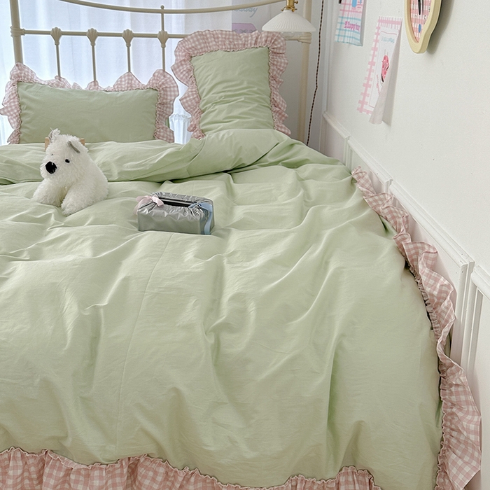 91家纺网 家纺一手货源 找家纺 2024新款花边奶油格子全棉混搭款四件套 莓莓芭乐