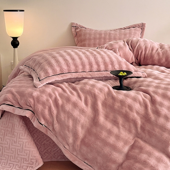 91家纺网 家纺一手货源 找家纺 欧邦 新款A类泡泡绒牛奶绒单被套夹棉床盖单品可组合 泡泡豆沙