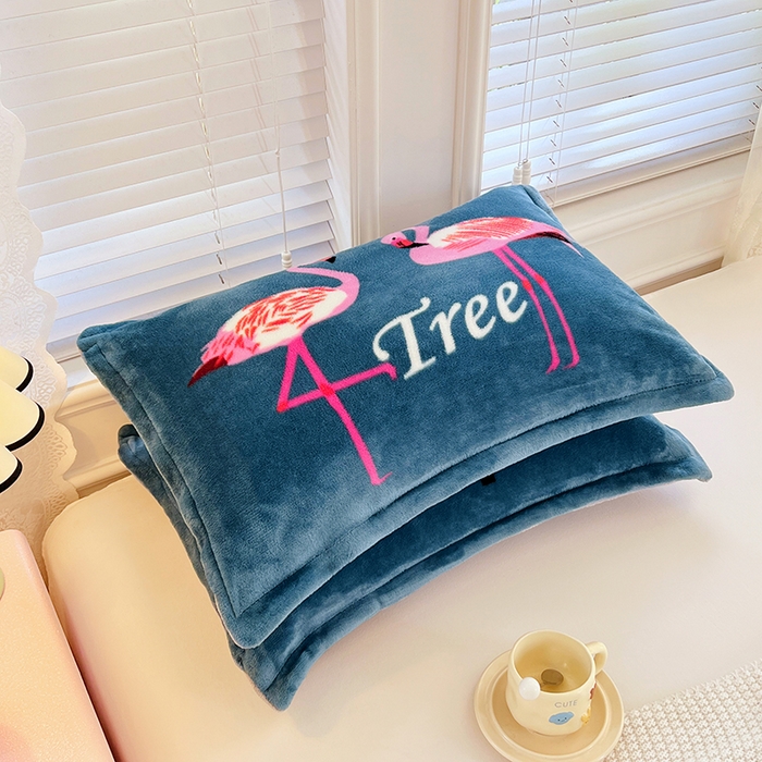 91家纺网 家纺一手货源 找家纺 梦舒羽 2025新款冬季法莱绒枕套牛奶绒枕头套单人宿舍珊瑚绒枕芯套 玫瑰恋人