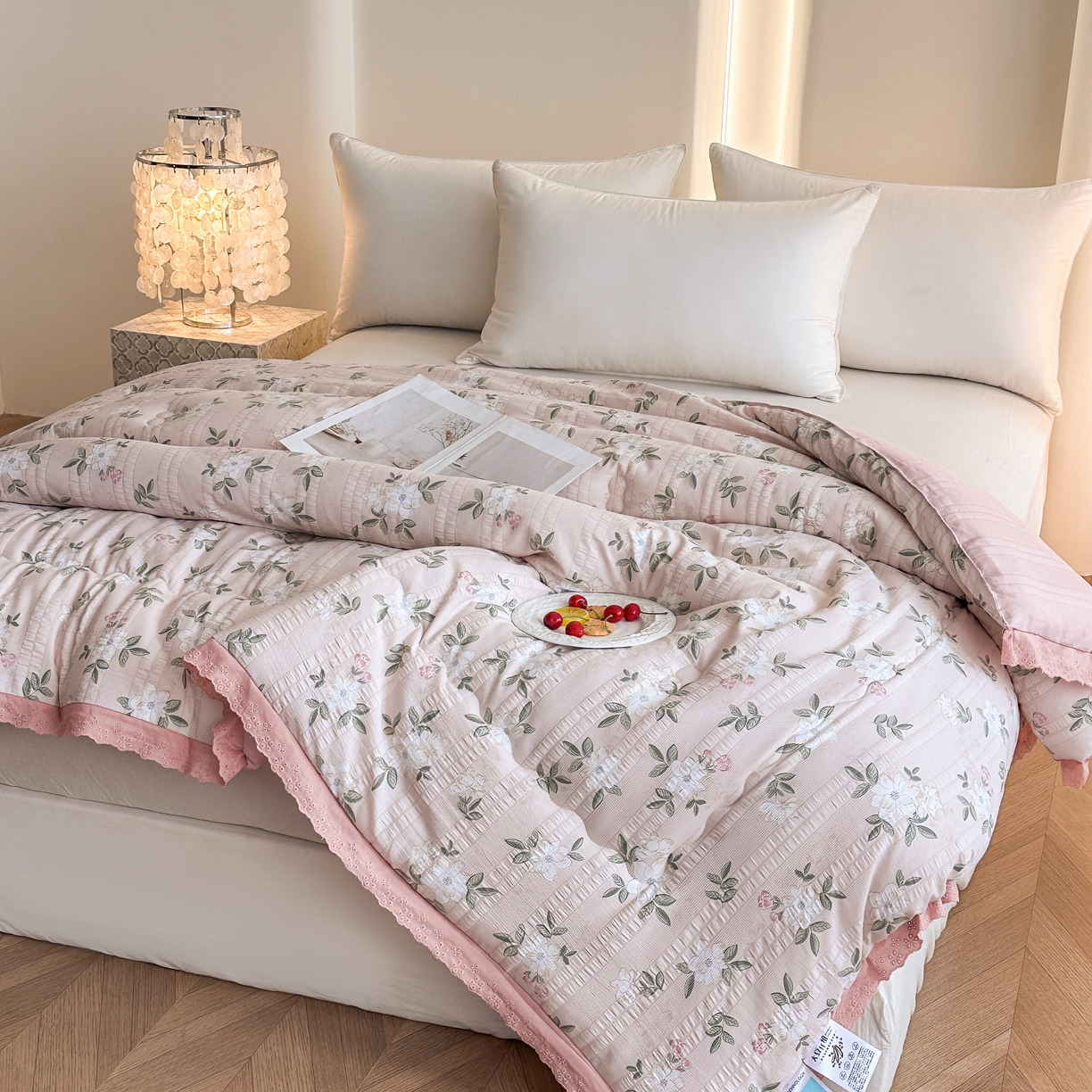 91家纺网 家纺一手货源 找家纺 81号家纺 2024新款云织纱被子被芯冬被春秋被大豆被 花香满枝