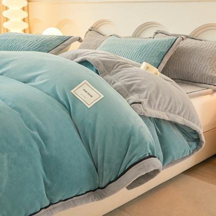 91家纺网 家纺一手货源 找家纺 （总）爱思凯家纺 2025新款千寻-新棉绒被套系列