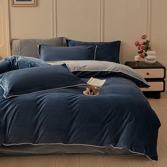 91家纺网 家纺一手货源 找家纺 澳梵家居 澳梵家居 2024新款A类宝宝绒嵌绳款四件套--【雅致系列】 深蓝+灰