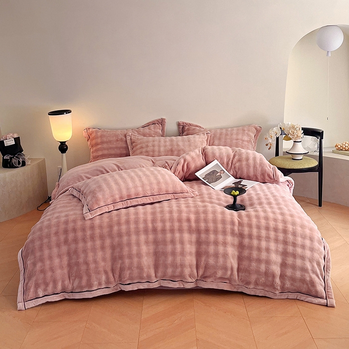 91家纺网 家纺一手货源 找家纺 欧邦 新款A类泡泡绒牛奶绒单被套夹棉床盖单品可组合 泡泡豆沙