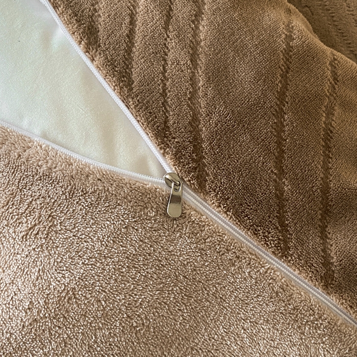 91家纺网 家纺一手货源 找家纺 2024新款立体浮雕保暖加厚牛奶绒四件套 似水流年