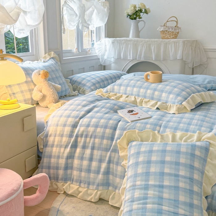 91家纺网 家纺一手货源 找家纺 2024新款高克重韩版牛奶绒四件套-奶油格子系列 奶油蓝格