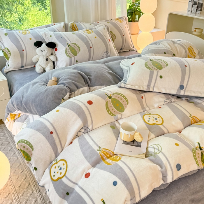 91家纺网 家纺一手货源 找家纺 富之航家纺 2024新款高克重小清新牛奶绒四件套 南瓜派对