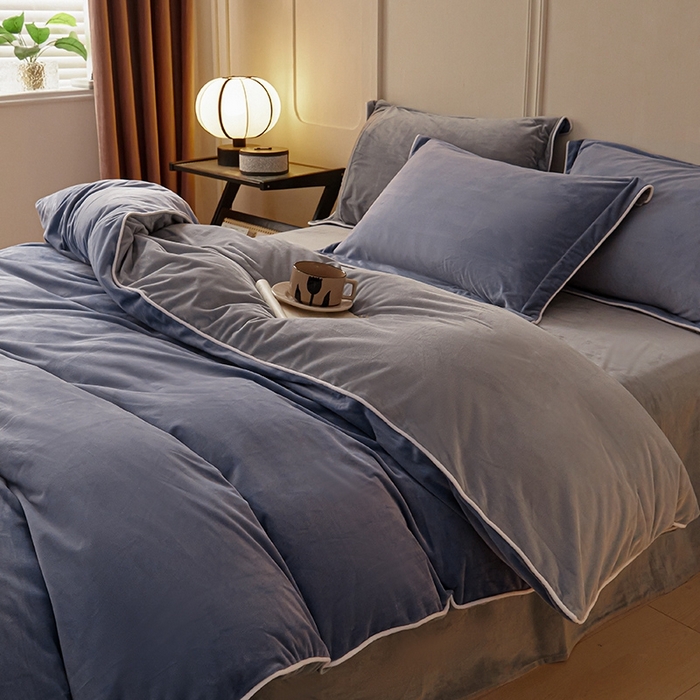 91家纺网 家纺一手货源 找家纺 澳梵家居 澳梵家居 2024新款A类宝宝绒嵌绳款四件套--【雅致系列】 雾紫+灰