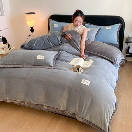 澳梵家居 2024新款牛奶绒包边嵌绳款双拼四件套 星际灰拼古典灰