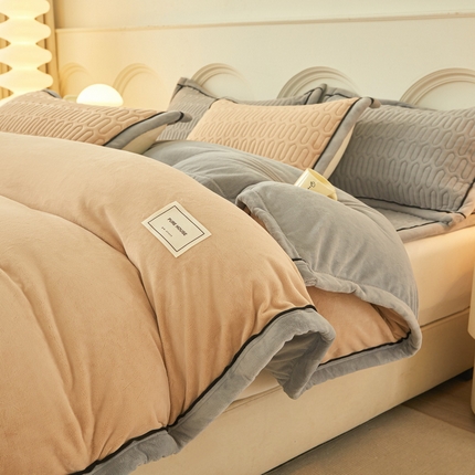 91家纺网 家纺一手货源 找家纺 （总）爱思凯家纺 2025新款千寻-新棉绒被套系列