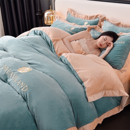 91家纺网 家纺一手货源 找家纺 （总）兄弟坊 2025新款纯色牛奶绒宽边刺绣四件套-梦想