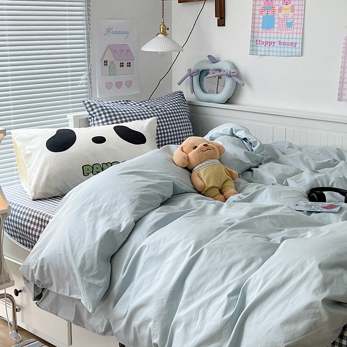 91家纺网 家纺一手货源 找家纺 2024新款全棉纯色大版枕套混搭款四件套 蓝莓牛乳