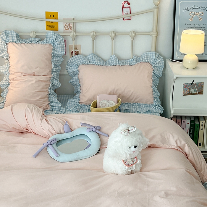 91家纺网 家纺一手货源 找家纺 2024新款花边奶油格子全棉混搭款四件套 盐莓奶芙