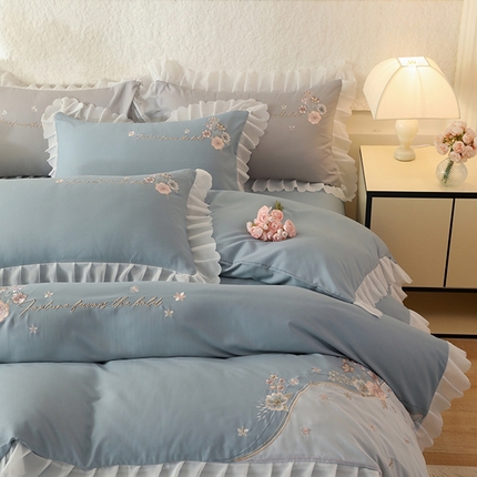 91家纺网 家纺一手货源 找家纺 （总）艾米家居 2025新款秋冬加厚铂金磨毛刺绣花边四件套-花涧