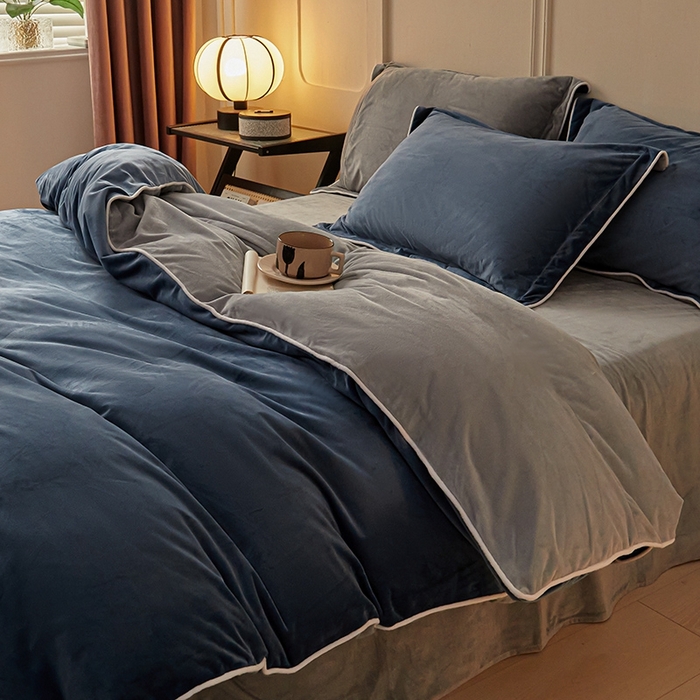 91家纺网 家纺一手货源 找家纺 澳梵家居 澳梵家居 2024新款A类宝宝绒嵌绳款四件套--【雅致系列】 深蓝+灰